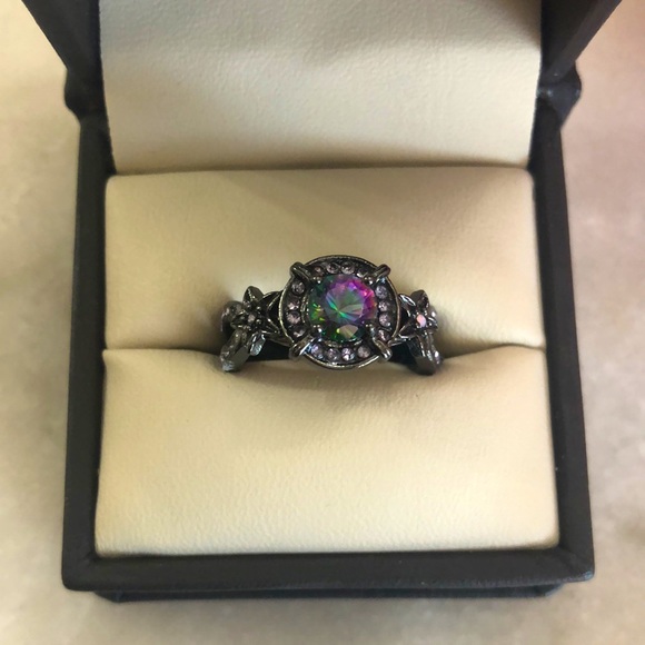 Black Mystic Topaz Ring - Picture 2 of 5